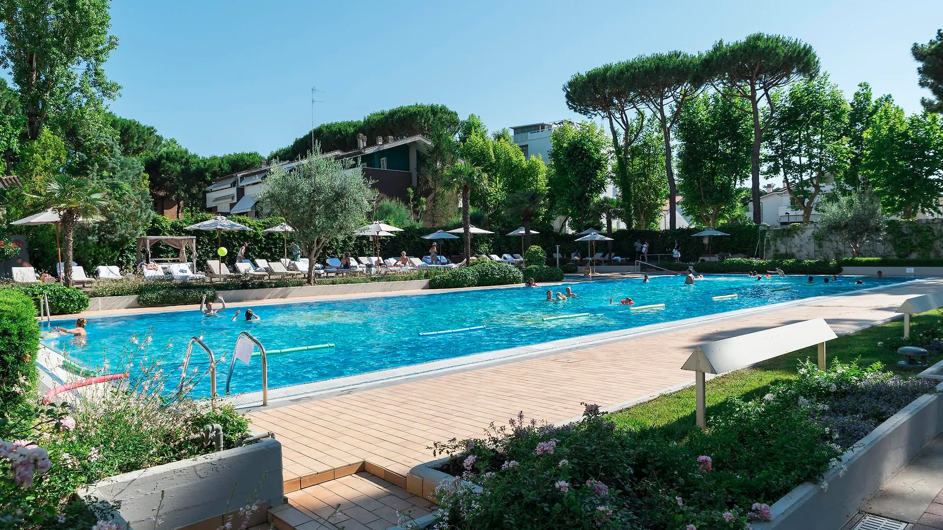 Marepineta Resort ميلانو ماريتيما فندق
